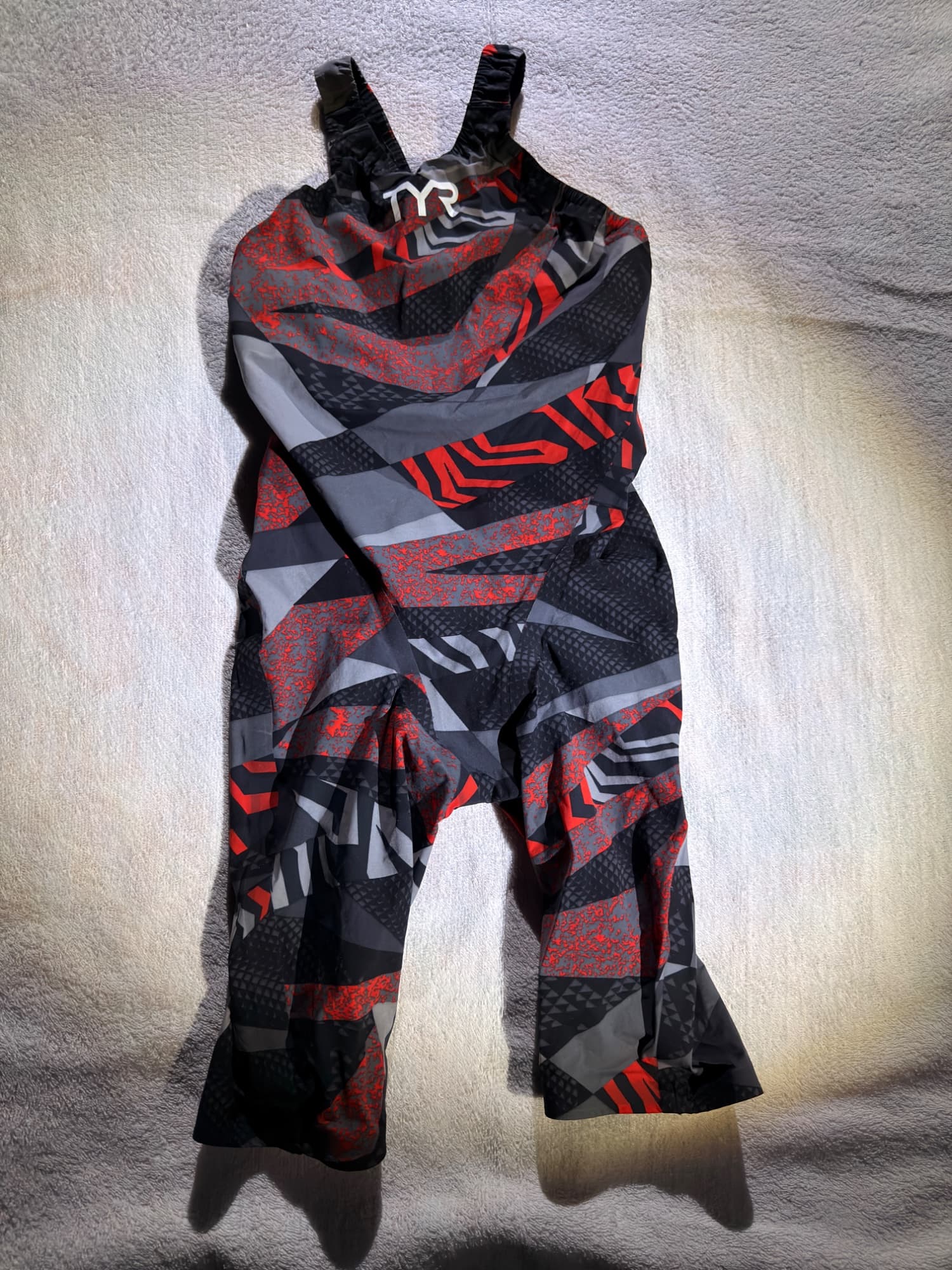 TYR Avictor, photo 1